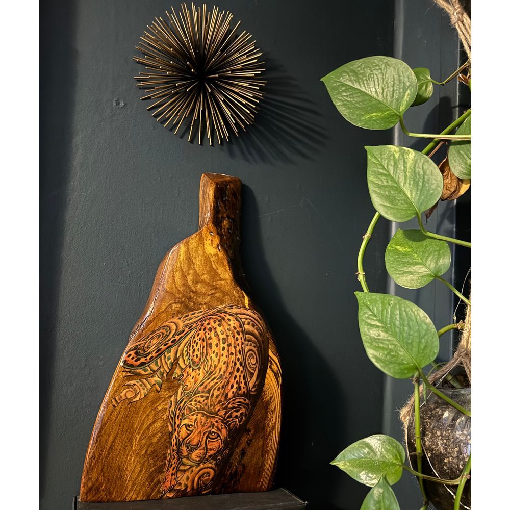 Live Edge Wood Leopard Sz 15" x 7" x 1"‎